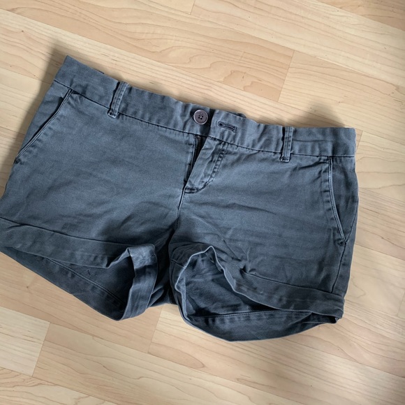 Talula Army Shorts - Picture 2 of 3